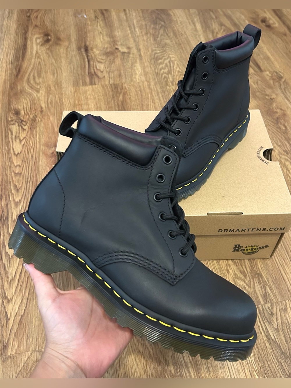 DR MARTENS 939 Ben black leather lace up boots shoes women’s 9 new